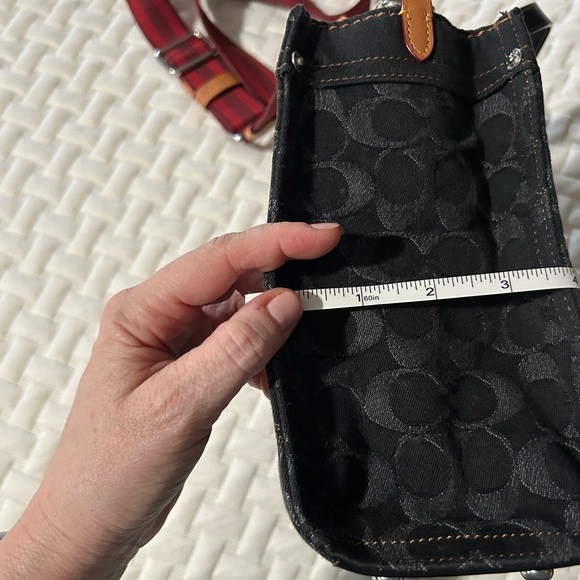Coach Black and Red Signature Tote - Picture 7 of 7